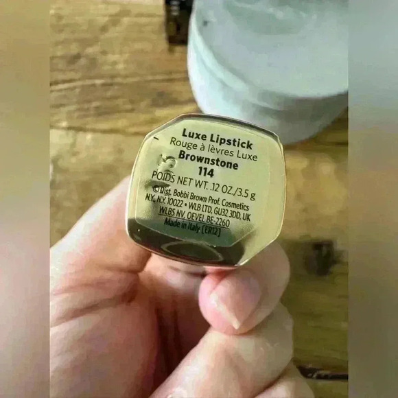 🌸🌸Host Pick🌸🌸Bobbi Brown Luxe Lipstick ~ Brownstone (114) ~NEW in box! - Picture 11 of 13